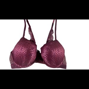 Victoria’s Secret Bombshell Plunge Size 36B